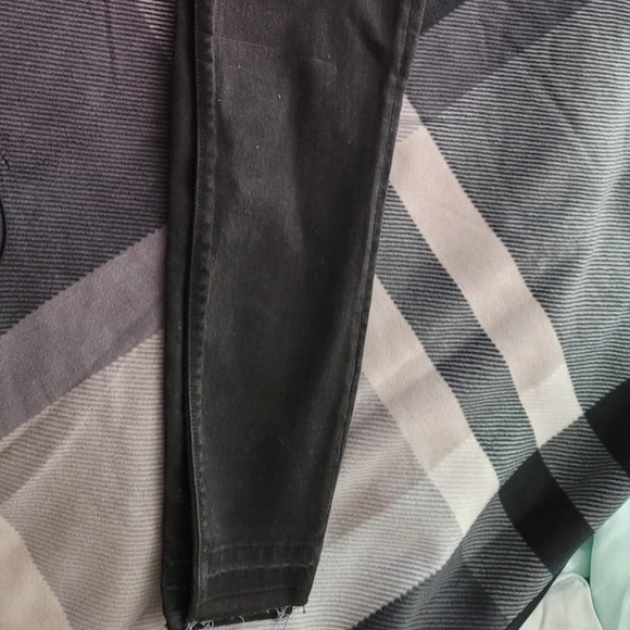 SPANX Vintage Distressed Skinny Jeans - Picture 7 of 9